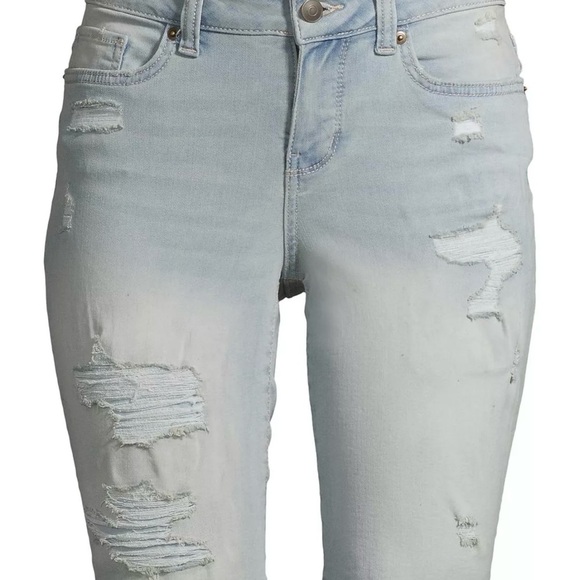 Time and Tru Women’s Size 6 light wash Bermuda shorts denim NWT - Picture 10 of 11